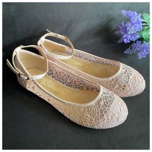 Lauren Lorraine floral lace flats